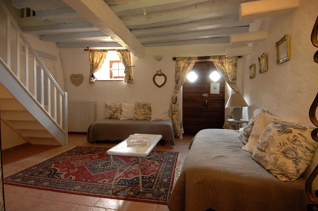 Chateau Du Max Le Theil  0*, Le Theil (Orne)